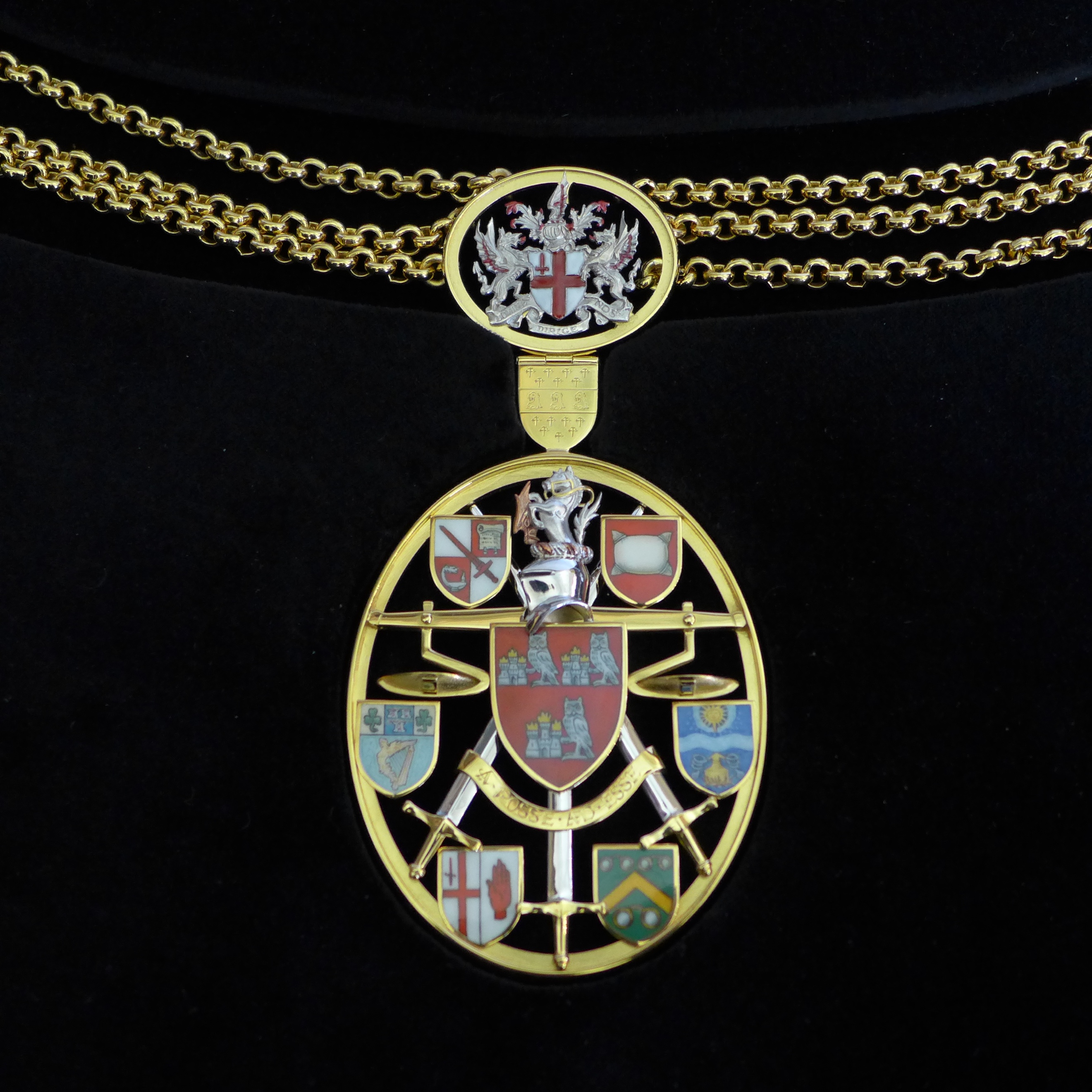 Shrieval chain