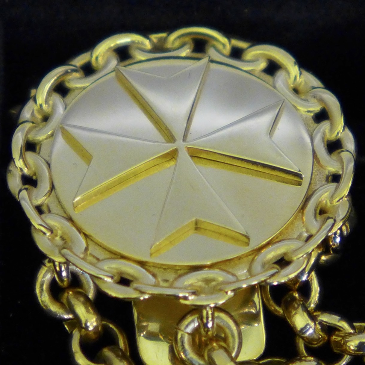 Shrieval chain Lazarus detail 